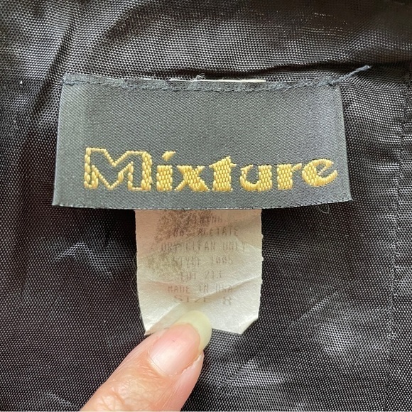 Vintage Black Lace Lined Pencil Skirt - 4/6, 26-27" - Picture 5 of 9